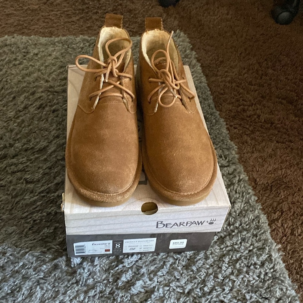 Bearpaw brown boots size 8
